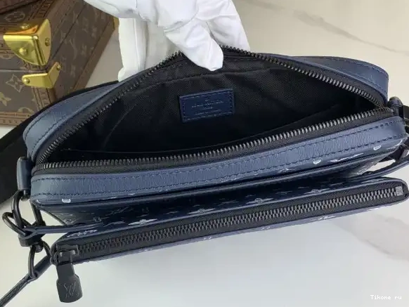 Cheap cm VUITTON Alpha-24*16*8 LOUIS Nano 0618